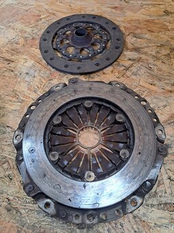 Bmw 3 E90,E91 2007-2013 náhradní díly - 16