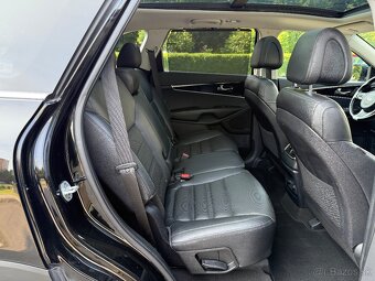 KIA Sorento 2.2 CRDi 4WD Platinum A/T - 16