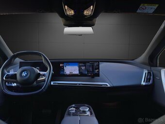 BMW iX 50 xDrive, Sport, Skylounge, DPH, SOH 96.3% - 16