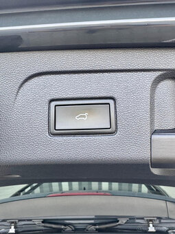 Volkswagen Touran 2.0 TDI DSG 150k Comfortline, 2022 - 16