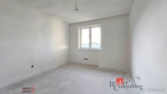 PREDAJ:  5 izbový bungalov, novostavba, Top projekt - 16