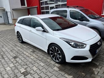 Hyundai i40 CW - 16