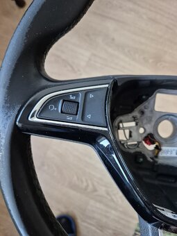SKODA MULTIFUNKČNÝ VOLANT VYHRIEVANY, PADLAMI DSG A AIRBAGOM - 16