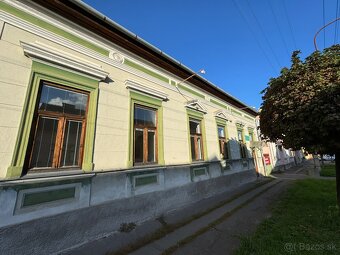 Mimoriadne zníženie ceny BÝVAJTE A PODNIKAJTE v centre Lučen - 16