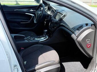 Opel Insignia Sports Tourer 2,0 CDTI 120kW - 16