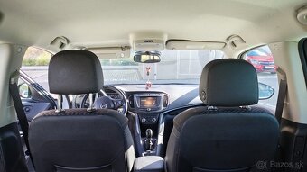 Opel Zafira 1.4 TURBO 140k, M6 - 16