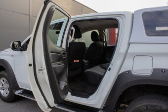 Mitsubishi L200 2.4 DI-D Double Cab 4WD / AJ NA SPLÁTKY/ - 16