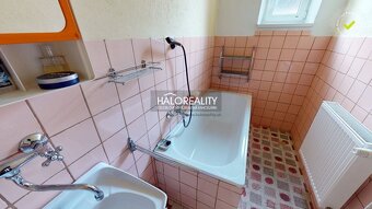 HALO reality - Predaj, rodinný dom Važec, Jána Hálu - EXKLUZ - 16