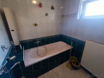 Predaj murovaného dvojpodlažneho rod.domu - Budatín, Žilina - 16