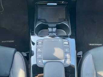Mercedes-Benz A trieda 180 A/T7 AMG, 27 855 KM - 16