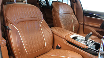 BMW M760Li xDrive Limousine, jediný "rukavičkový" majiteľ - 16