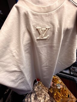 Louis Vuitton - 16