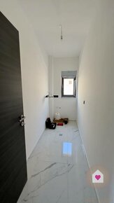 HR/KOŽINO/ZADAR-Predaj zariadeného 4i bytu s veľkou terasou  - 16