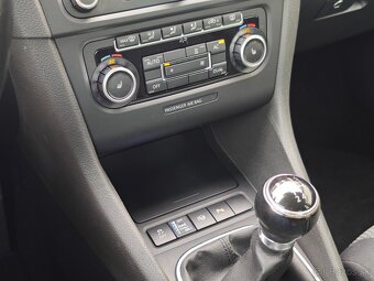 Volkswagen Golf VI 1.6 BiFuel Comfortline Benzín+LPG - 16