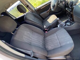 Dacia Duster 1.5 dCi 81kW 4x4 klima 1.maj.,nové ČR, serviska - 16
