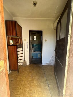 Rodinný dom v krásnej prírode s veľkorysým pozemok - 16