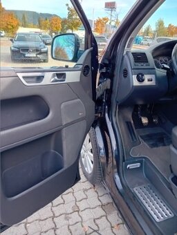 Predám Volskwagen Multivan T5 Concert Sport Highline - 16