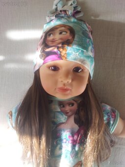 Babika s baretke,oblecenie Ladove kralovstvo - 16