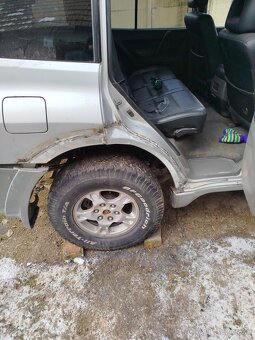 Mitsubishi Pajero 3,2 - 16