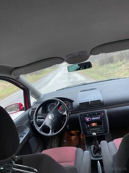 Volkswagen Sharan - 16