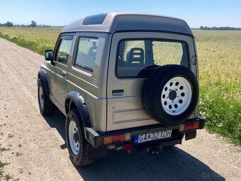 Suzuki samurai - 16