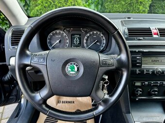 Škoda Octavia Combi Scout 4×4 - 2.0TDi 103Kw 140Ps.  +Xenon - 16