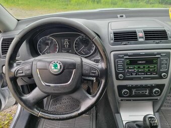 ROZPREDAM SKODA OCTAVIA 2 EU VERZIA na diely xenony - 16