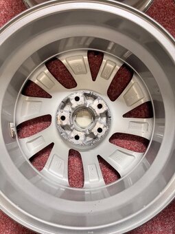 5x114,3 R17 Orig. alu Hyundai i30 N Line - ET 53 - 16