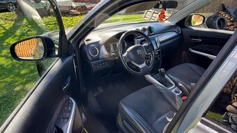 ✅BENZÍN Suzuki Vitara 1,6, 4WD, Premium plus✅ - 16