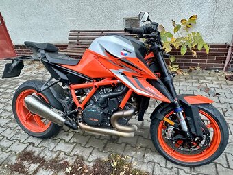 Ktm 1290 super duke R evo - 16
