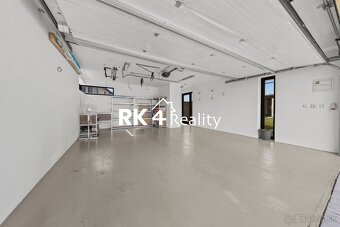 RK4 - Súkromná vila - dvojgaráž, 2 terasy (80 m²), pozemok - 16