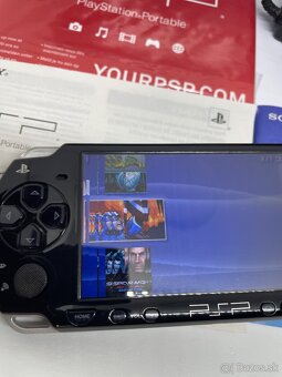 Sony PSP 2004 (displej ma poškodenie) - 16