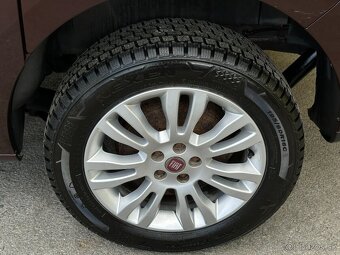 Fiat Dobló 2.0JTD/99kW 7.míst KLIMA r.v. 2010 - 16