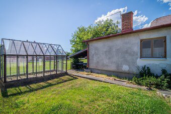 Rezervované:Príjemný rodinný dom a pozemok vo Veľkej Lomnici - 16