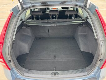 Kia Ceed kombi 1.6 benzín 2008 SR auto 1. Majiteľ - 16