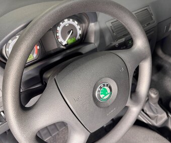Škoda Fabia Classic 1.2 HTP Rok výroby: 2006 Najeto: 2,075 k - 16