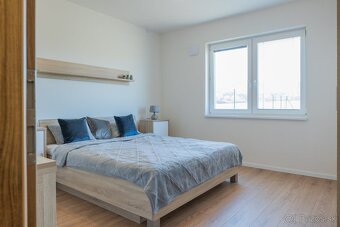 RODINNÝ DOM v rádovej zástavbe - projekt Pod Ráblom Dvorníky - 16