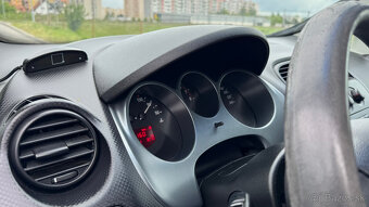 Seat Altea 1.6i Reference - 16