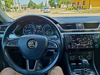 Škoda Superb 3 2.0 TDI 110KW KAMERA LED NAVI FRONT ASSIST - 16