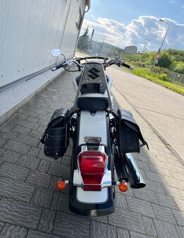 SUZUKI VL 800 INTRUDER VOLUSIA…..2001…..TOP STAV - 16