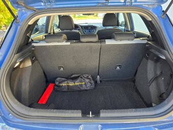 Hyundai i20 1.2i 16V Classic, Mesačne: 138€ - 16