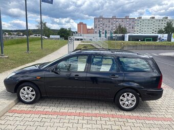 Ford Focus  12/2004 66kw - 90PS MK1 - 16
