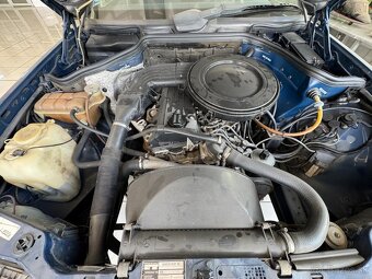 Mercedes-Benz 200 124 - 16