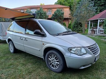 CHRYSLER VOYAGER + PRÍVESNÝ VOZÍK + MARKÍZA - 16