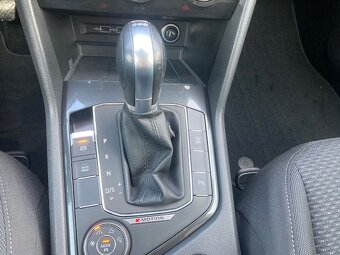 Volkswagen Tiguan Allspace 2.0 TDI DSG 4x4, 2019, 120142 km - 16