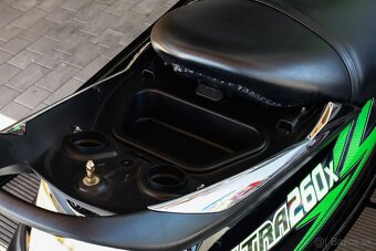 Kawasaki Ultra 260 LX - 16