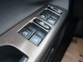 Volkswagen Passat 1.9TDi 96kW B5.5 DIG.KLIMATIZACE - 16
