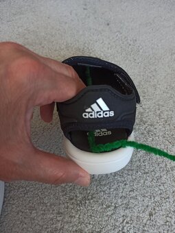 Sandálky Adidas veľ 28 - 16