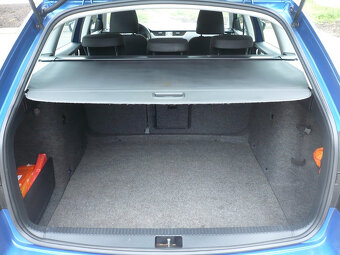 SKODA OCTAVIA COMBI 1,6TDI 81KW,1.MAJ.KUP.SR - 16