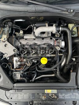 Renault Laguna 2 1.9DCI 88kw - 16